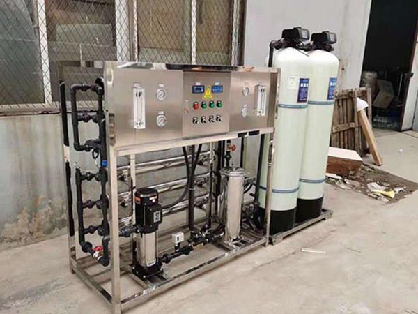 反渗透水处理设备应用行业及工艺流